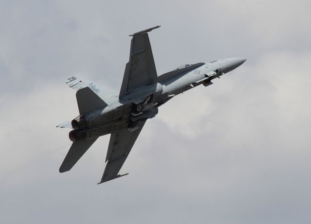 — — - F/A-18 Raising the gear at the beginning of their Sun n Fun 2012 demo