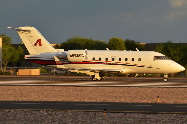 Canadair Challenger (DBC77)