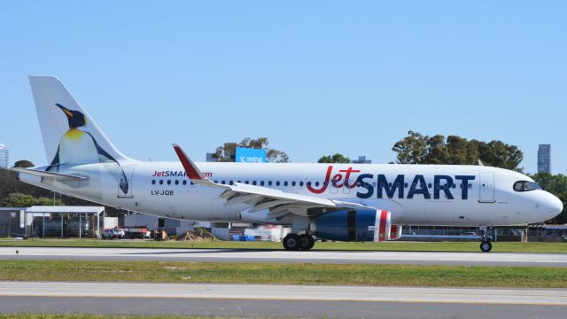 Airbus A320 (LV-JQE)