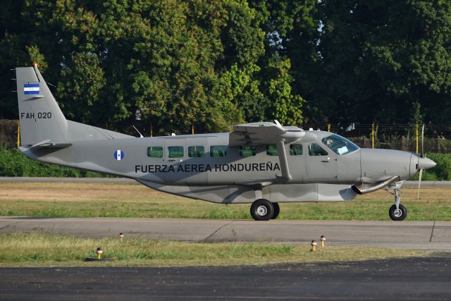 Cessna Caravan (FAH20)