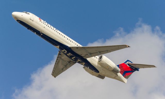 Boeing 717-200 (N990AT)