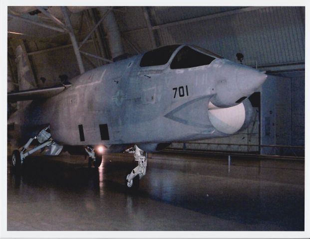 — — - F8 Crusader