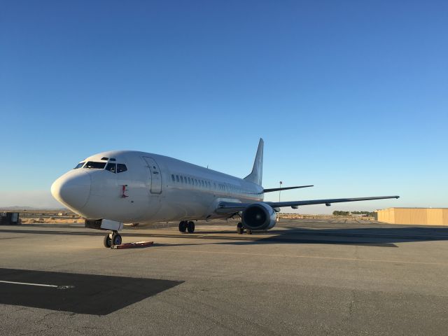 BOEING 737-400 (N122WF) - 737-400