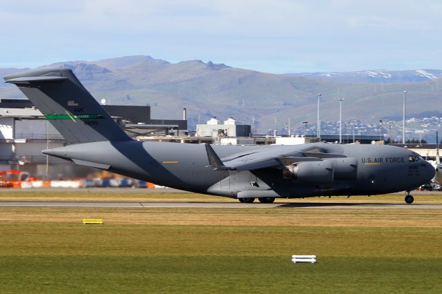 Boeing Globemaster III (08-8195)