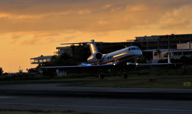 Gulfstream Aerospace Gulfstream IV (N803AG)