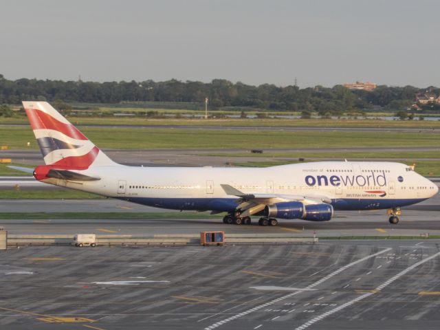 Boeing 747-400 (G-CIVD)