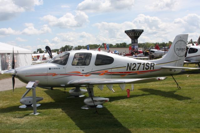 Cirrus SR-22 (N271SR) - OShkosh, WI