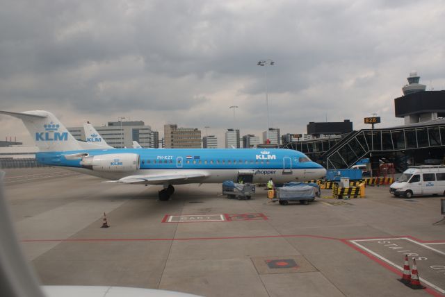 Fokker 70 (PH-KZT) - KLM Cityhopper F70 cn115221