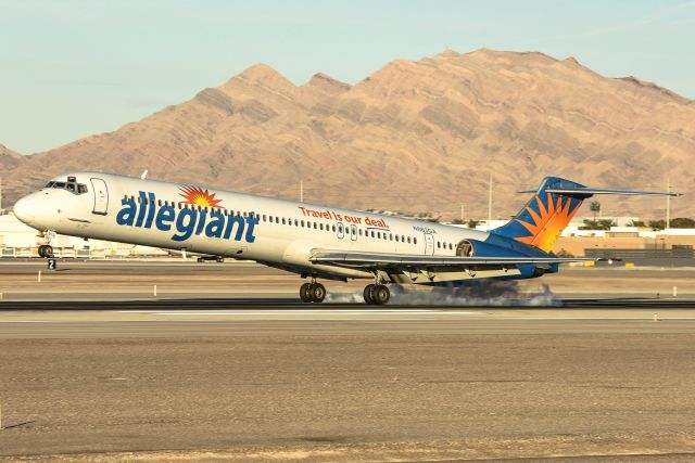 McDonnell Douglas MD-80 (N863GA)