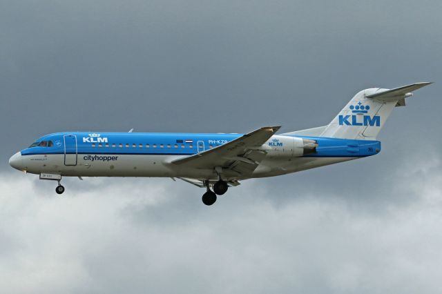 Fokker 70 (PH-KZR)