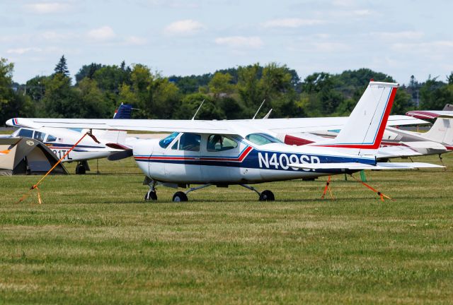 Cessna 177RG Cardinal RG (N409SP)