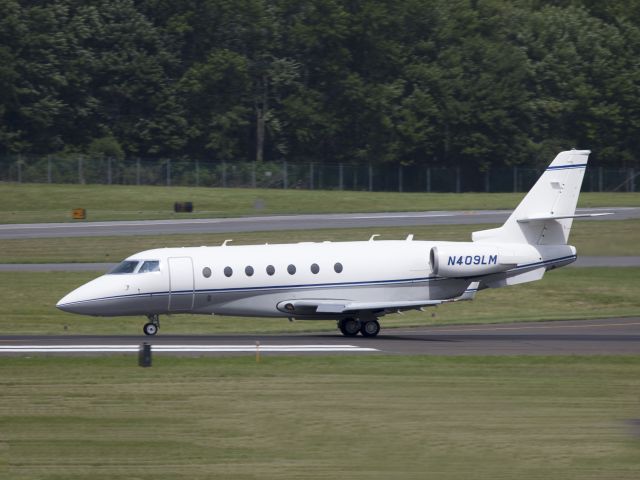 IAI Gulfstream G200 (N409LM)