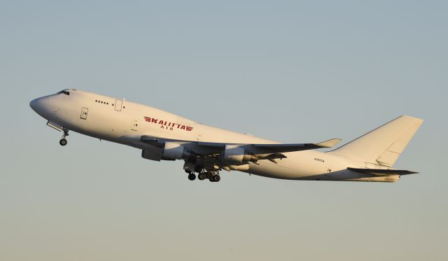 Boeing 747-400 (N707CK) - Departing LAX