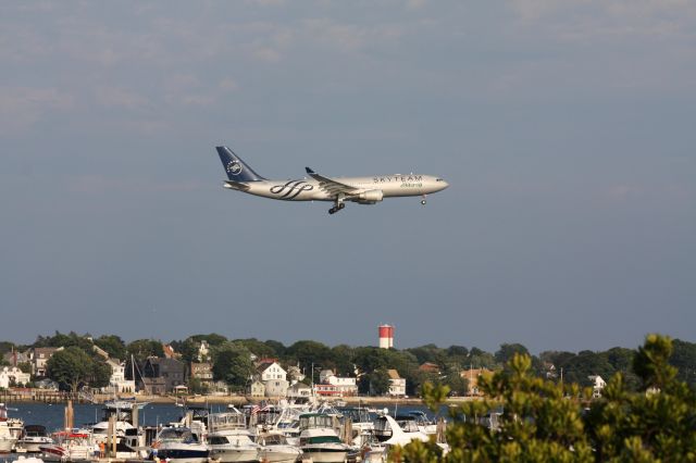 Airbus A330-200 (EI-DIR)