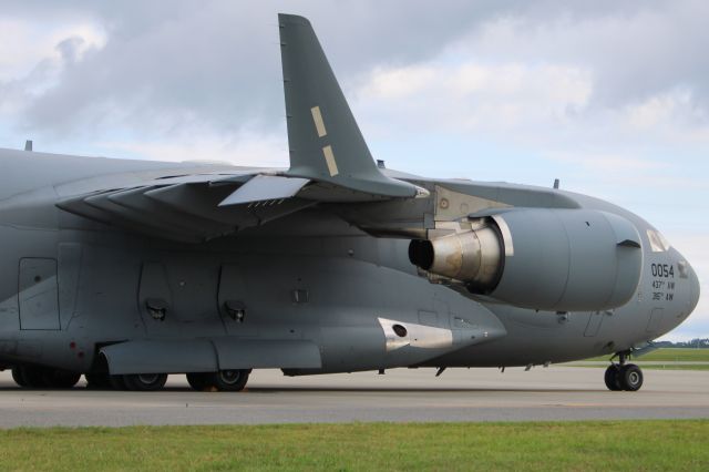 Boeing Globemaster III (98-0054)