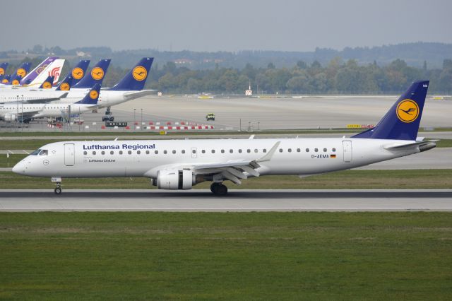 Embraer ERJ-190 (D-AEMA)