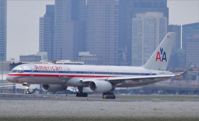 Boeing 757-200 (N193AN)