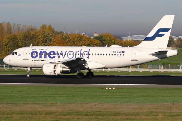 Airbus A319 (OH-LVD)