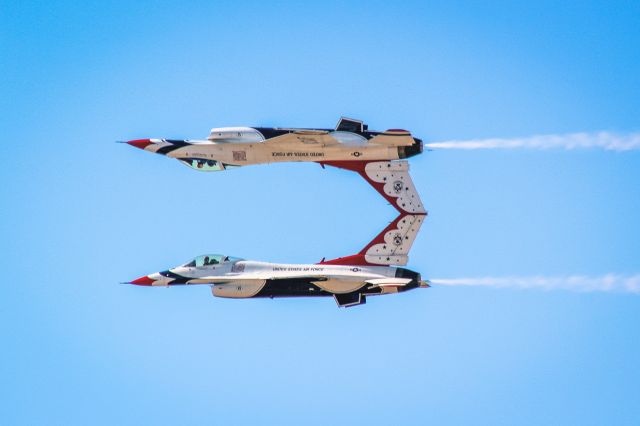 Lockheed F-16 Fighting Falcon — - The Thunderbirds at Luke days 2014 in Glendale AZ. This picture was not modified other than to sharpen the image and bring out color. It was taken at the precise moment the Thunderbirds tails overlapped.