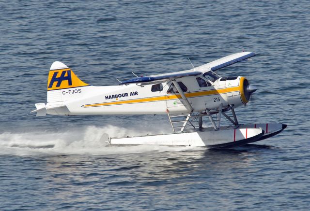 De Havilland Canada DHC-2 Mk1 Beaver (C-FJOS) - Vancouver Harbour Seaplanes Airport