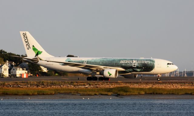 Airbus A330-200 (CS-TRY)