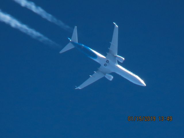 Boeing 737-900 (N277AK)