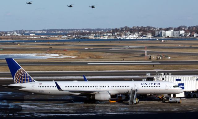 BOEING 757-300 (N75851) - 3 Canadian AF Helicopters in back