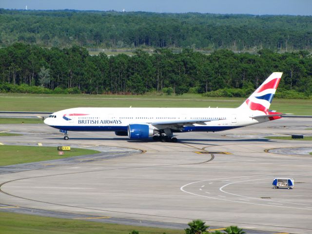 Boeing 777-200 (G-VIIR)