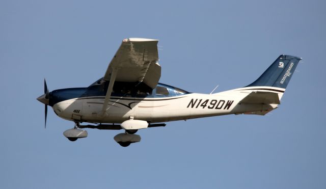 Cessna 206 Stationair (N149DW) - On Final 30L,  11-27-16