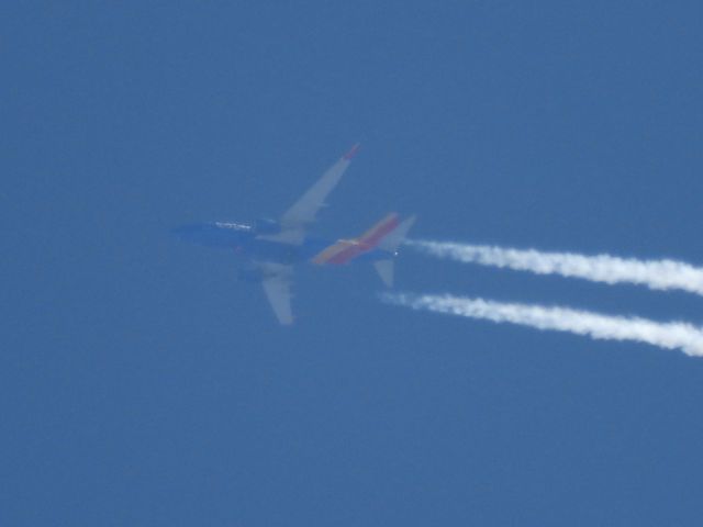 Boeing 737-700 (N441WN) - SWA2217br /LGB-STLbr /04/05/22