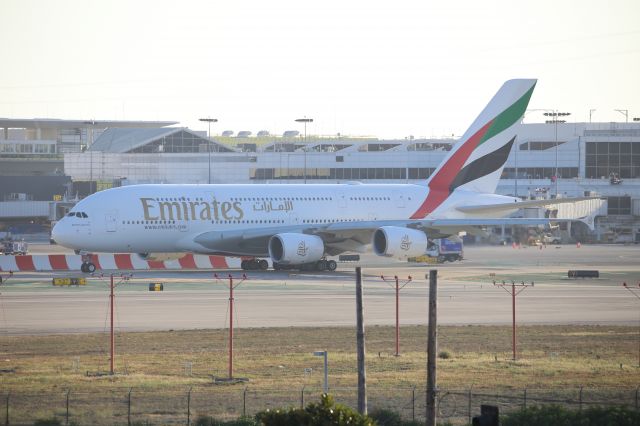 Airbus A380-800 (A6-EVC)