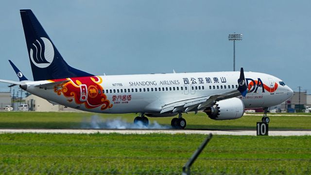 Boeing 737 MAX 8 (N1779B) - BOE658 arriving runway 16, will be B-20A0 if delivered.