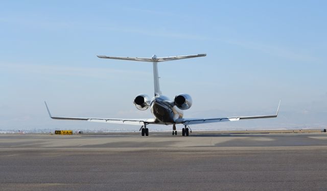 Gulfstream Aerospace Gulfstream IV (N710LX) - 03/18/2011