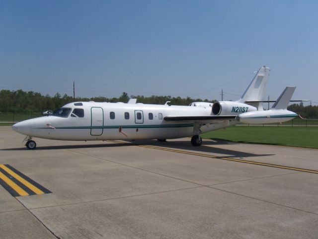 IAI 1124 Westwind (N211ST)