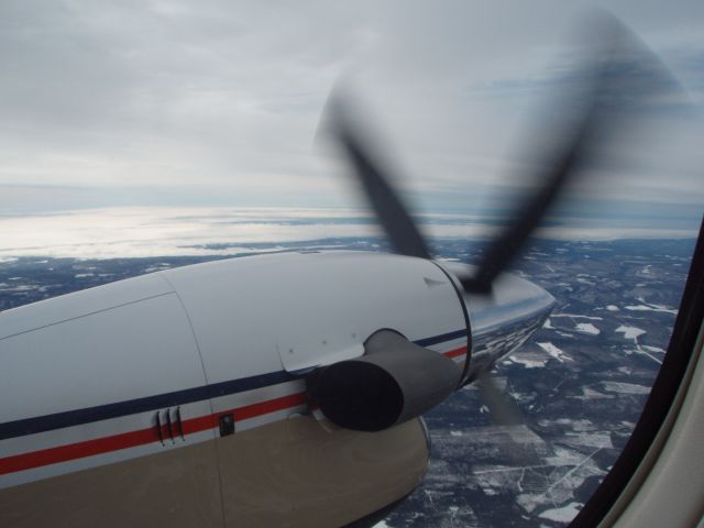 Beechcraft Super King Air 200 (C-GJDI) - Somewhere over Atlantic Canada