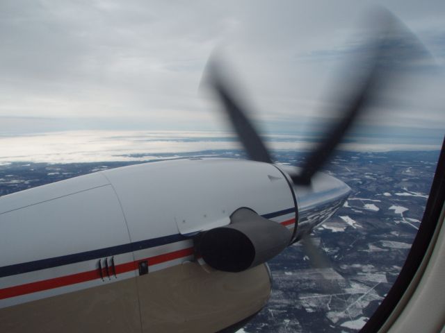 Beechcraft Super King Air 200 (C-GJDI) - Somewhere over Atlantic Canada