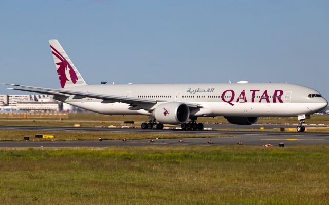 BOEING 777-300ER (A7-BAS)