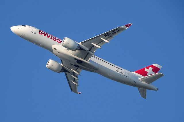 OSKBES-MAI Kityonok (HB-JCA) - heading WSW after take off at DUS/EDDL, 07. Feb 2020