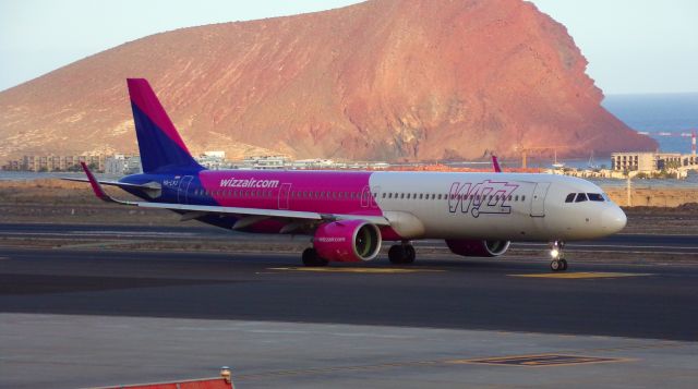 Airbus A321neo (HA-LVJ)