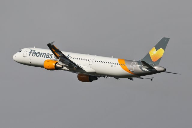 Airbus A321 (LY-VEC) - TCX354 departs to Antalya