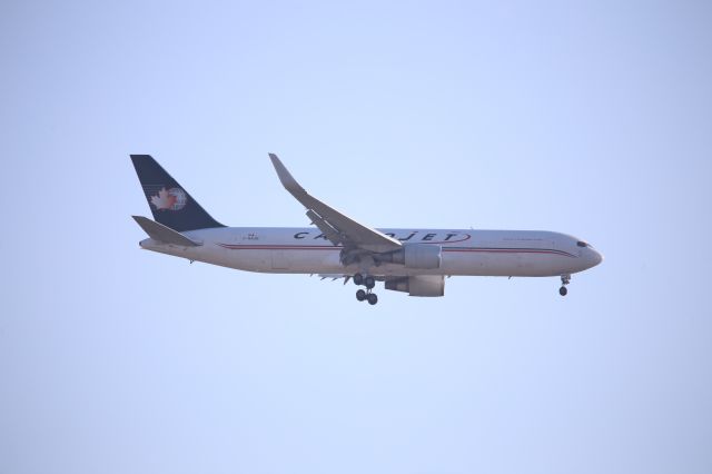 BOEING 767-300 (C-GAJG)