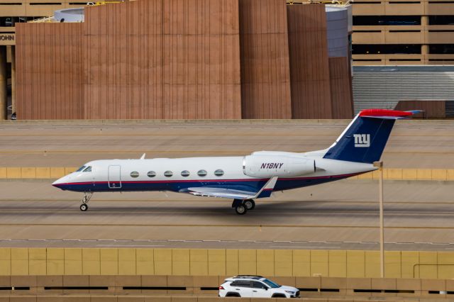 Gulfstream Aerospace Gulfstream IV (N18NY) - A Gulfstream IV taxiing at PHX on 2/13/23, the busiest day in PHX history, during the Super Bowl rush. Taken with a Canon R7 and Canon EF 100-400 II L lens.