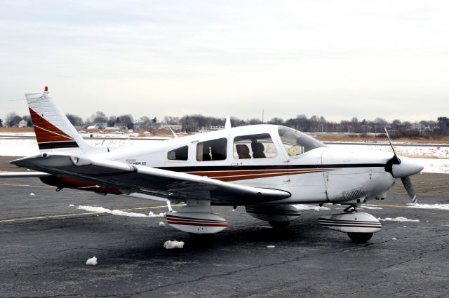 Piper Cherokee (N4317T)