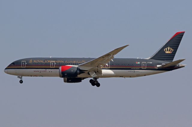 Boeing 787-8 (JY-BAB)