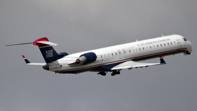 Canadair Regional Jet CRJ-900 (N918FJ) - N918FJ Mesa Airlines Canadair CRJ-900br /11 yearsbr /23-Mar-2015 CRJ9 San Jose Intl (KSJC) Phoenix Sky Harbor Intl (KPHX) 10:14 PDT 11:37 MST 1:23