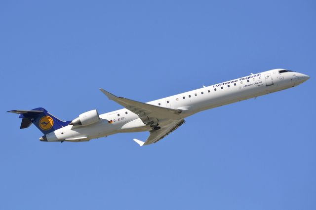 Canadair Regional Jet CRJ-900 (D-ACKC)