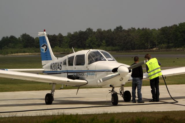 Piper Cherokee (N202AS) - ASL MAASTRICHT