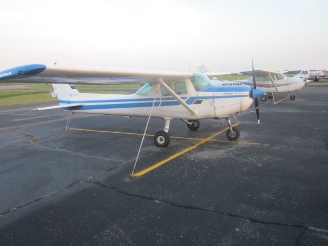Cessna 152 (N67996) - Air Venture Ramp at Olive Branch Airport