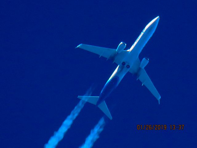 Boeing 737-900 (N251AK)