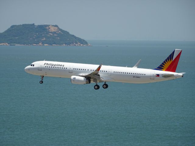 Airbus A321 (RP-C9903)